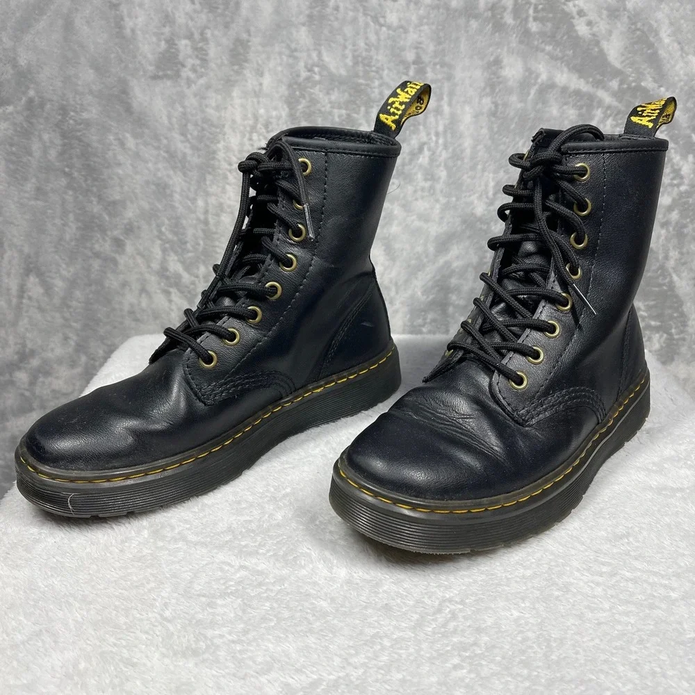 Dr. Martens Zavala 8-Eye‎ Black Leather Boots Men's 6 / Women's 7 Combat Lace-Up